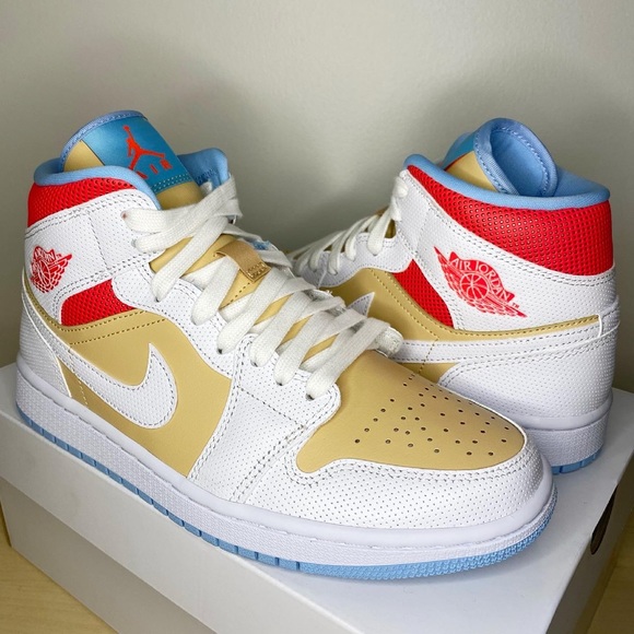 SOLD-Air Jordan 1 Mid Sesame - Picture 2 of 3